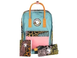 FJÄLLRÄVEN Fjällräven Kanken Art Plus -Feinbier Unterwegs Geschäft 23634H woodland detail2