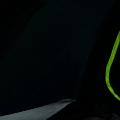 McKINLEY Camp-Zelt Vega 20.3 14 McKINLEY Camp-Zelt Vega 20.3 -Feinbier Unterwegs Geschäft 289486 901 BILD06 20221117