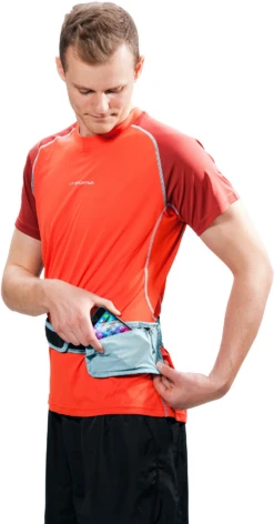 DEUTER Kleintasche Shortrail I -Feinbier Unterwegs Geschäft 3110023 3077 BILD05 20230331