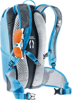 DEUTER Rucksack Race 13 DEUTER Rucksack Race -Feinbier Unterwegs Geschäft 3204121 1324 BILD05 20220525